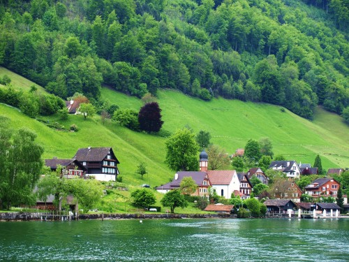 Luzern Gölü Kıyıları